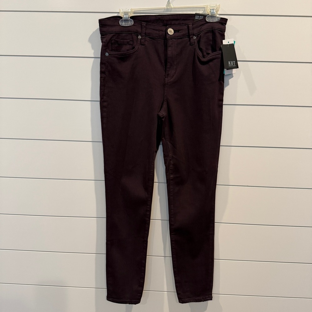 Kut from the Kloth Skinny Jeans in Eggplant
